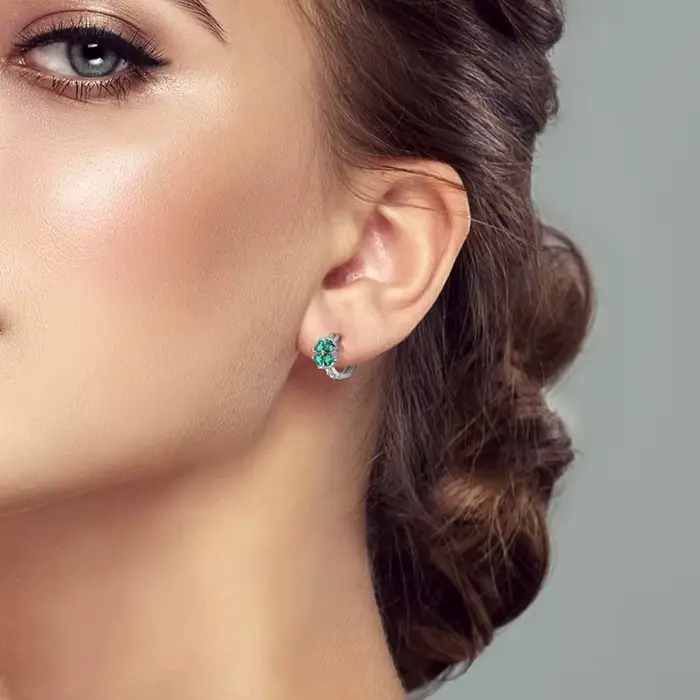 Boucles d'oreilles trèfle à quatre feuilles en argent Sterling 925 pour femmes, cerceau en Zirconium trèfle porte-bonheur pour anniversaire, bijoux cadeaux de mariage