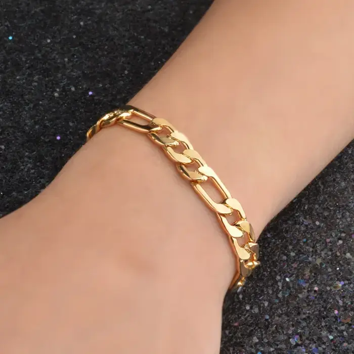 Bracelet en or de 8 pouces