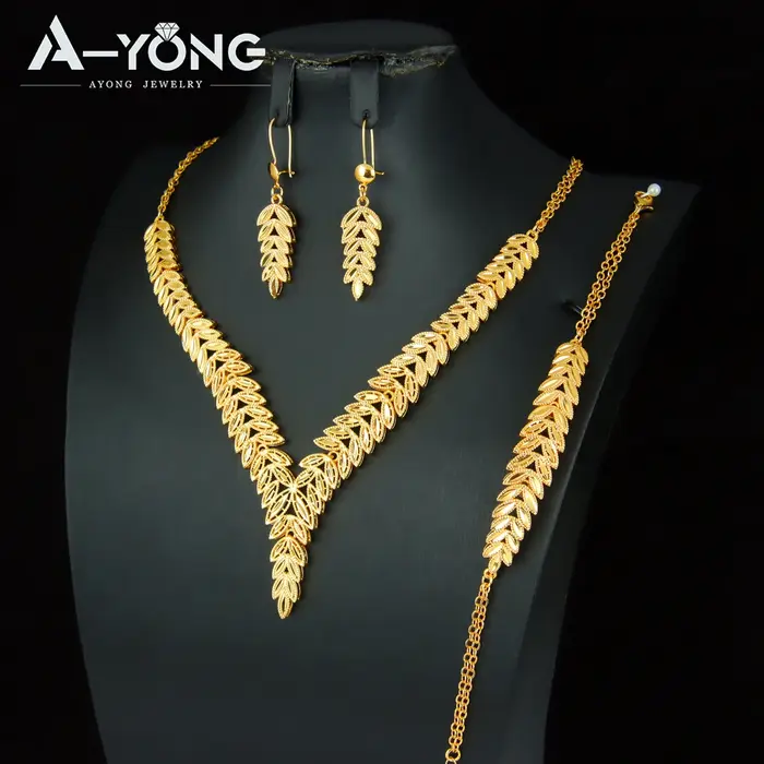 Magnifique ensemble de bijoux de mariage de dubaï plaqué or 21 carats