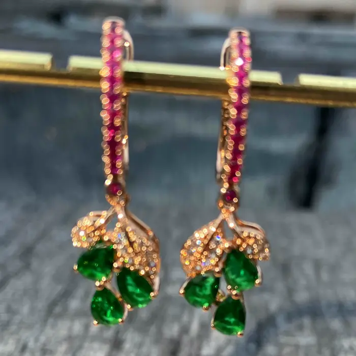 TJ7-Boucles d'Oreilles Pendantes pour Femmes, Bijoux Brillants, Accessoires pour Travailleurs de Mariage