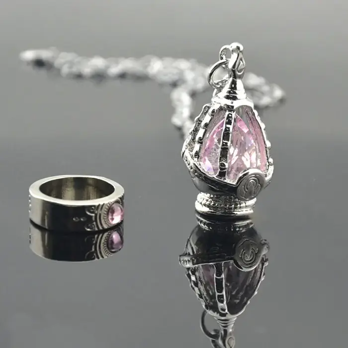 Collier pendentif Chic Soul Gem alliage de zinc pour filles occasions spéciales anime cosplay bijoux女性魔法动漫角色风格时尚珠宝挂件套装黄铜合金 для女孩的魔法动漫角色风格时尚珠宝挂件套装黄铜合金
