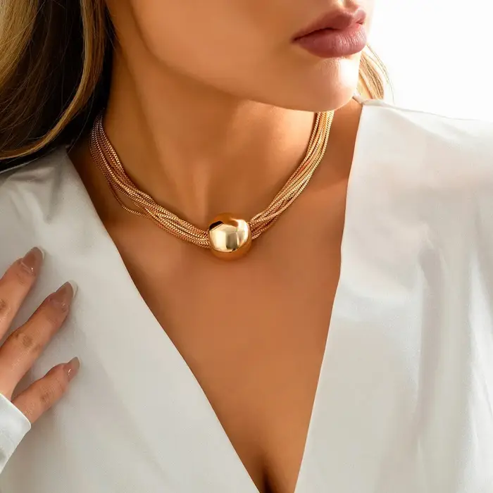Collier Epais Torsade Punk Unisex Metal Fer Style Rebelle Grande Pendante Boule Occasions Speciales