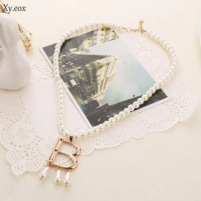 Collier ras du cou en fausses perles vintage, les Tudors, Anne Boleyn, bijoux, 1 pièce