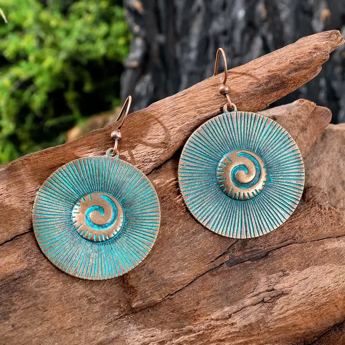 Ensemble de bijoux de style bohème pour les vacances : Collier et boucles d'oreilles spirales vintag