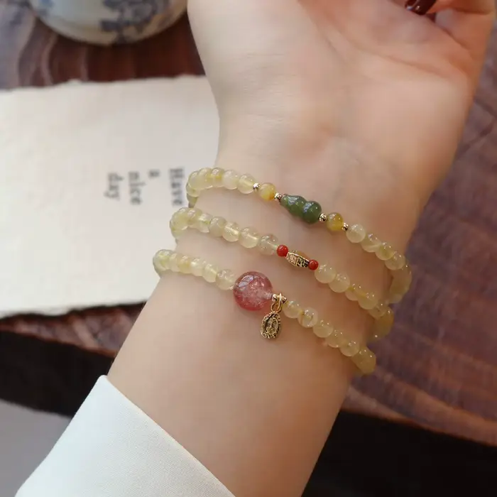 Bracelet en perles de cristal naturel