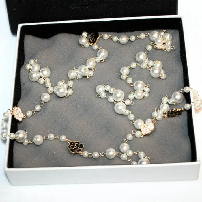 Long collier de perles simulées pour femmes fleur Double couche collane lunghe donna camélia maxi