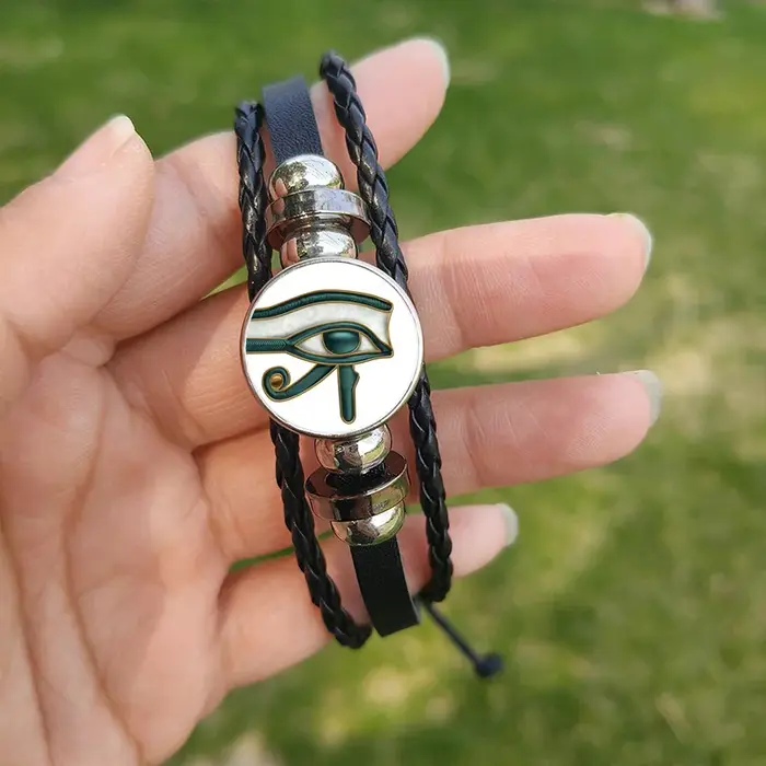 Bracelet Œil d'Horus Protection Égyptienne Cuir Vintage pour Homme Femme Occasions Spéciales Tendances Mode Collier à Breloques