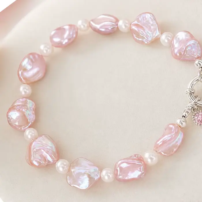 Bracelet en perles baroques roses pour femmes