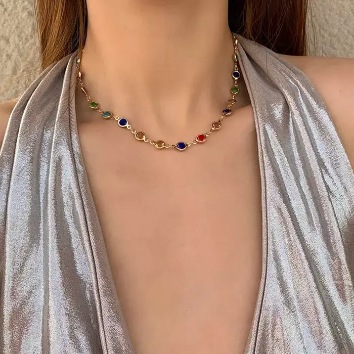 Collier Long en verre coloré en forme de Y, chaîne de clavicule en métal, couleur or argent, fête de