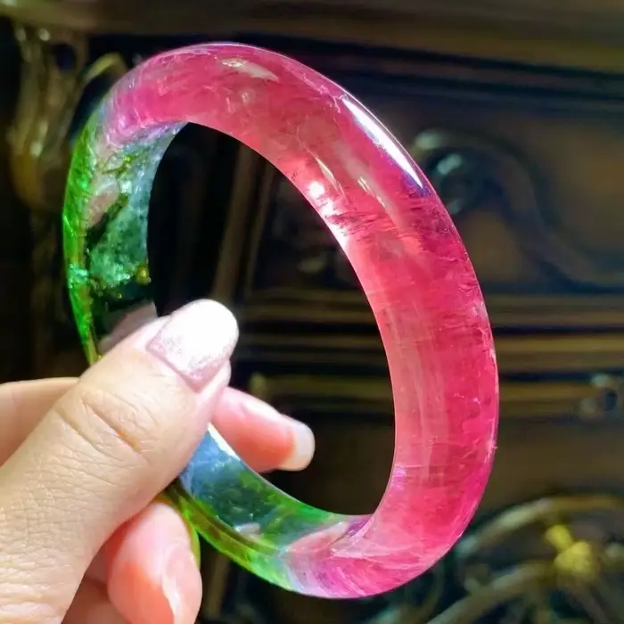 Bracelet tourmaline brésilienne Rupee Paraiba couleur bonbon