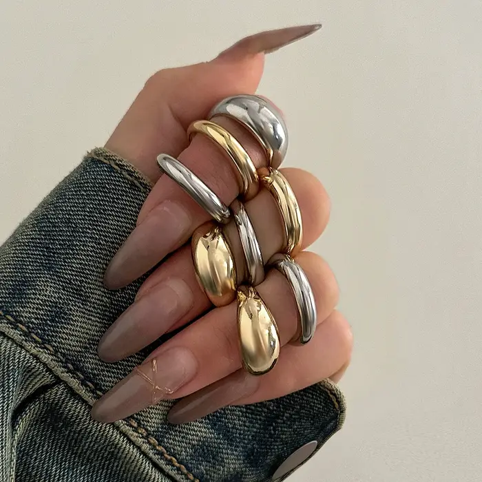 Anneaux de cocktail grossiers et lisses mixtes or et argent pour femmes occasions spéciales