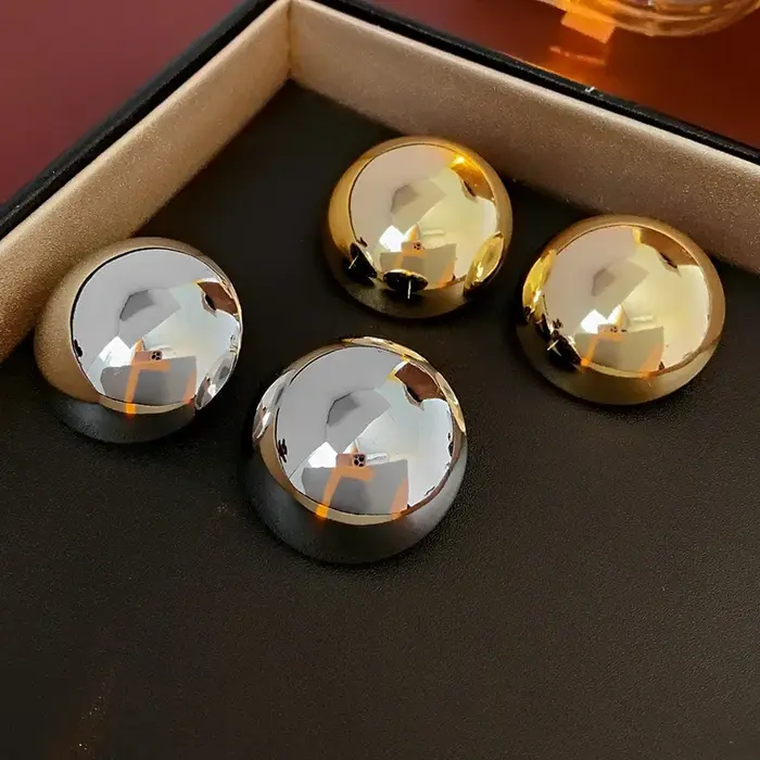 Boucles d'oreilles rondes lisses pour femmes