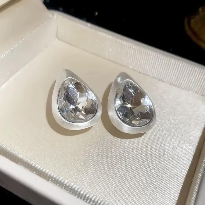 Boucles d'oreilles en forme de goutte d'eau en cristal, bijoux élégants pour femmes