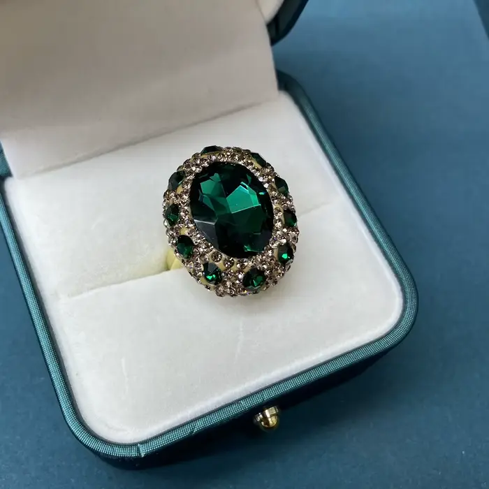 Bague en cristal vert pleine de diamants, bijoux de luxe légers de tempérament Noble, Design Vintage