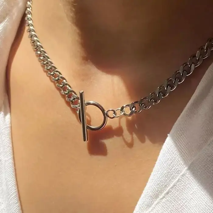 Collier chaîne épaisse pour femmes