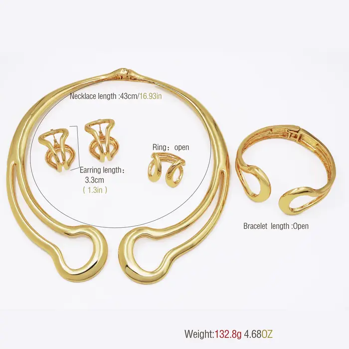 Ensemble de bijoux plaqués or 18 carats pour femme avec collier brillant, boucles d'oreilles créoles, bracelet et bague, design classique, mode italienne, pour occasions spéciales
