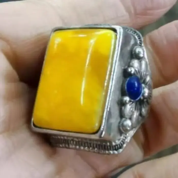 Bague en argent ancien de collection