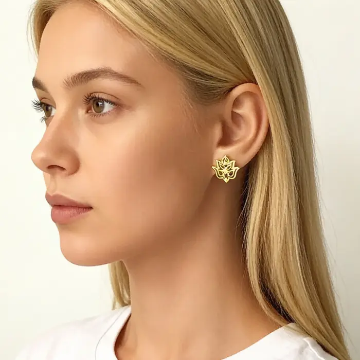 Boucle d'oreille Lotus Royal en or 925
