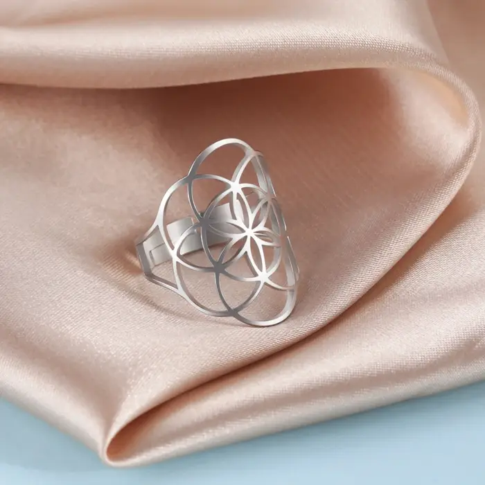 Amaxer Simple géométrie sacrée fleur de vie anneau pour les femmes petite feuille Unique Lotus bague en acier inoxydable saint valentin bijoux cadeaux