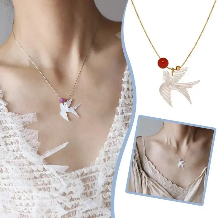 Collier colombe de la paix