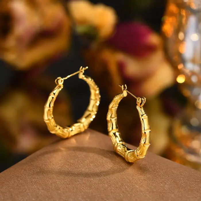 Boucles d'oreilles créoles en bambou pour femmes