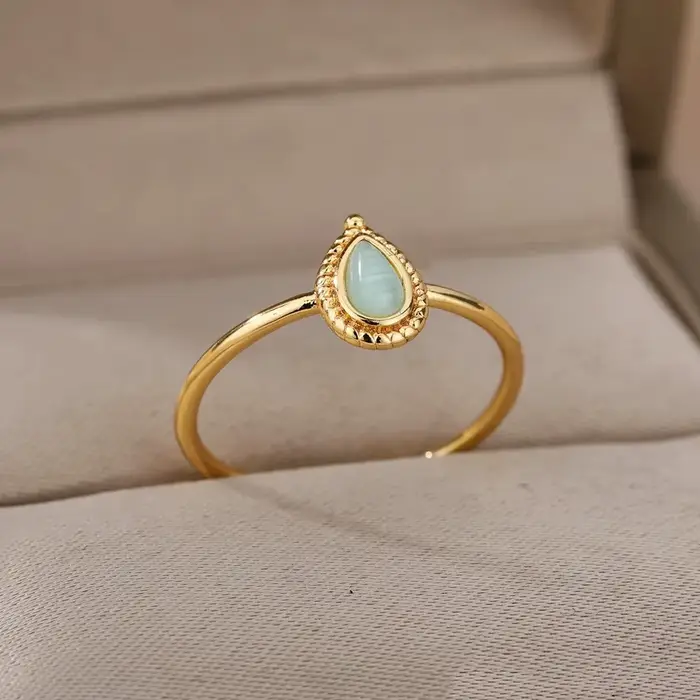 Bagues goutte d'eau opale pour femme