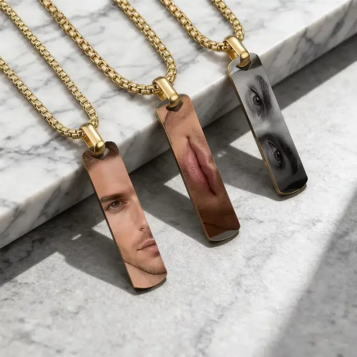 Collier Photo Personnalisé en Acier Inoxydable pour Femmes Hommes Enfants Occasions Spéciales Cadeaux Élégants Hiplife Rock Mode Romantique
