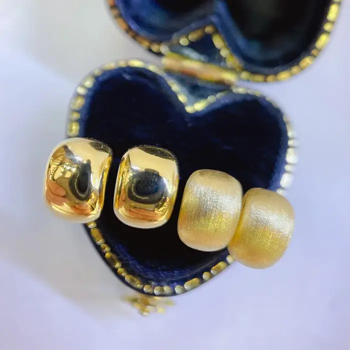 Boucles d'oreilles en or 18 carats pour femmes