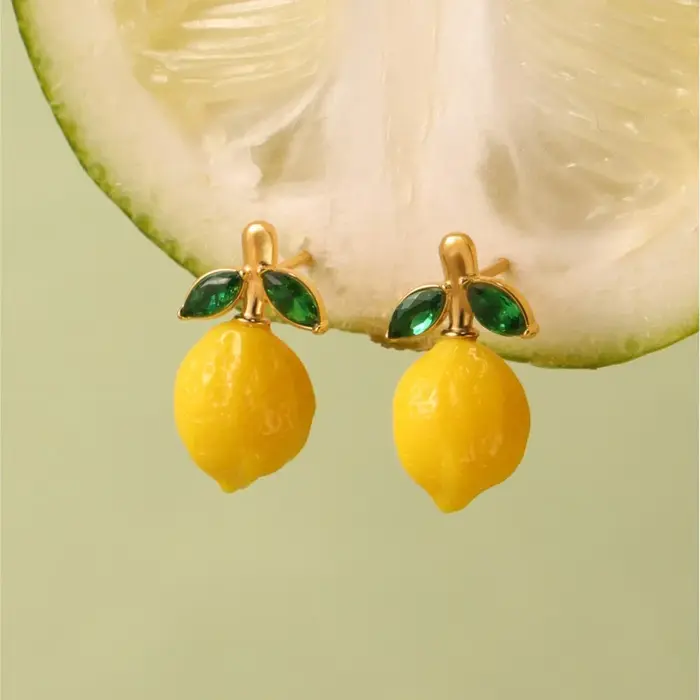 4 modèles de boucles d'oreilles