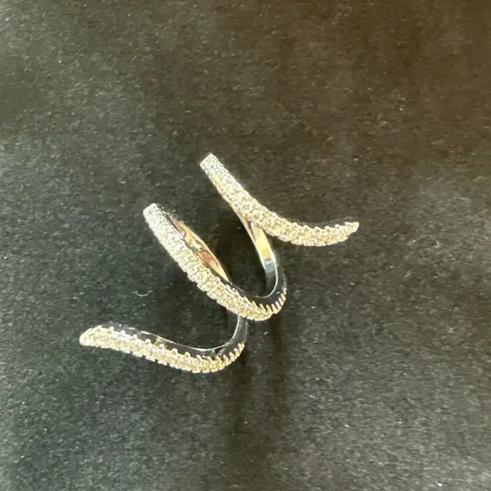 Bague de fiançailles en forme de serpent pour femmes