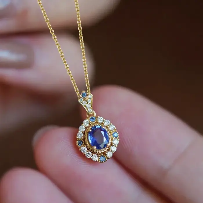 Colliers pendentif de la présidence pour femmes
