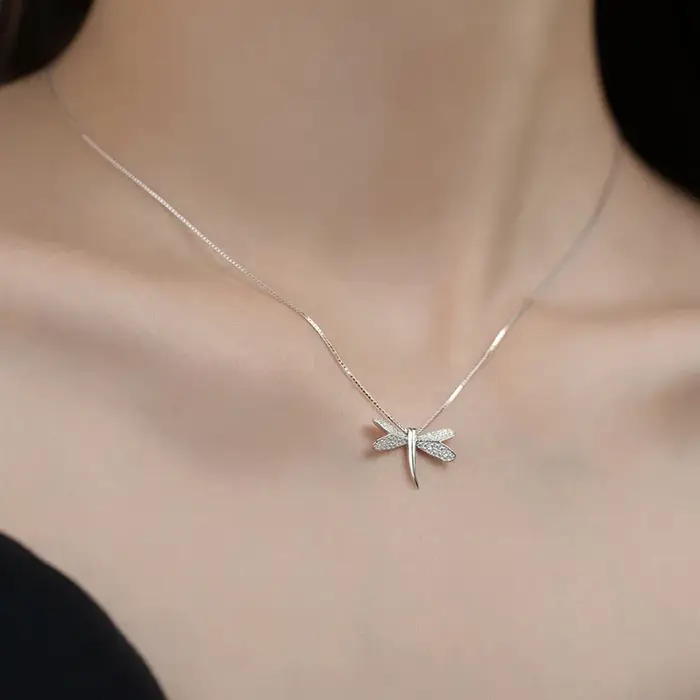 Collier libellule insecte, pendentif Simple, chaîne, clavicule à la mode, bijoux pour femmes, cadeau