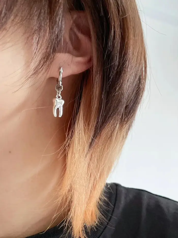 Bijoux gothiques boucles d'oreilles dent Grunge Rock accessoire breloques