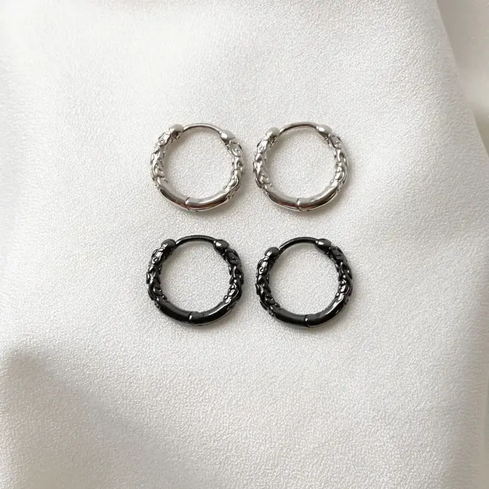 Boucles d'oreilles en argent sterling 925 avec motifs floraux noirs pour femmes, style hiphop rock, occasion de fête, certifiées par un tiers