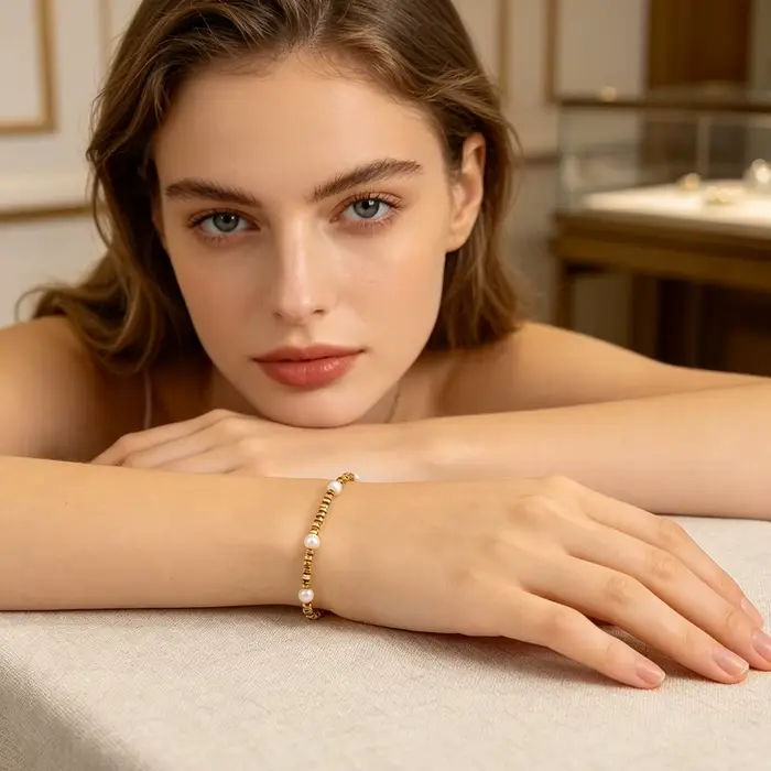 AENINE – Bracelet élégant en perles d'imitation faites à la main pour femmes, couleur or rétro, chaîne en acier inoxydable, bijoux de fête B26037