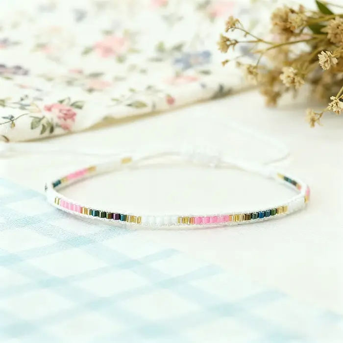 Bracelet bohémien en perles de rocaille pour femmes