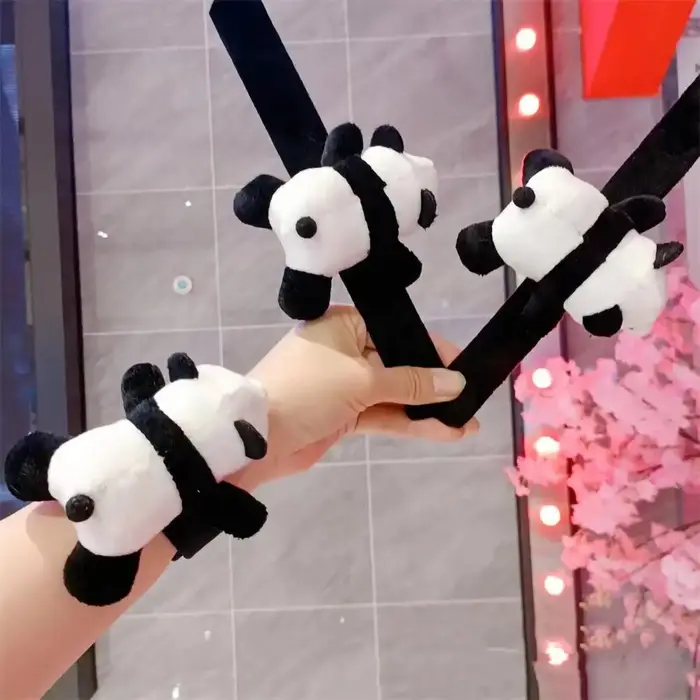 Bracelet de dessin animé KrasnoSlap en peluche douce