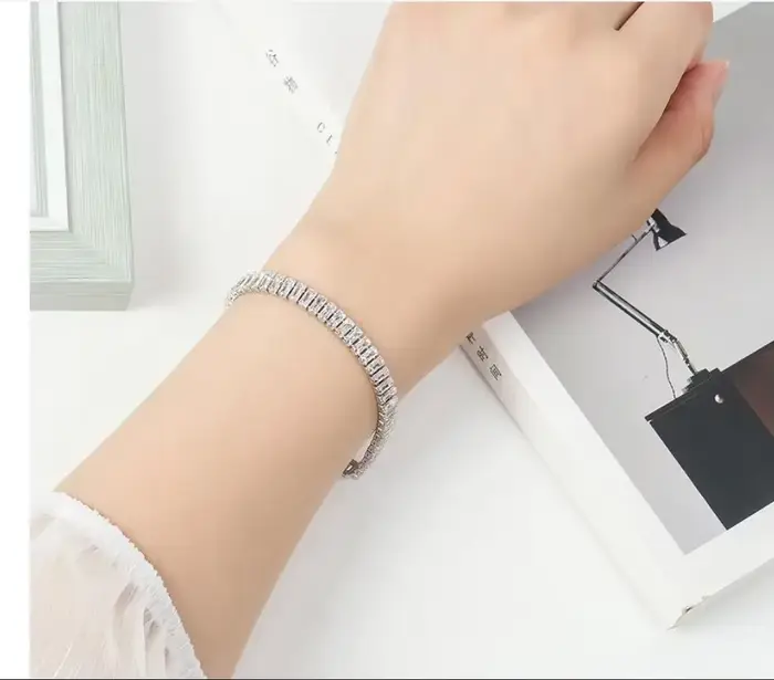 Bracelet en argent Sterling 925 pour femmes et filles, cristal de Zircon élégant, bijoux de Glamour pour fiançailles et mariage, 18CM