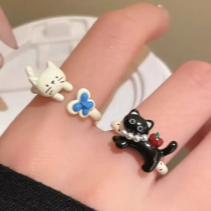 Bague ouverte en émail pour femmes, chat mignon, exquis, doux, dessin animé, chaton noir et blanc, Index, papillon, pomme, bijoux cadeau, nouveau