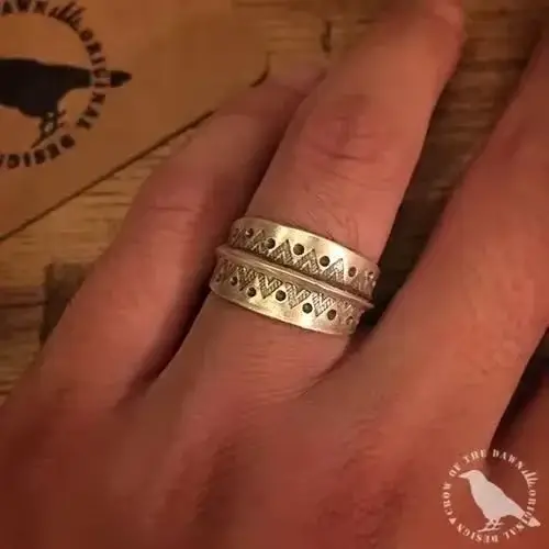 Bague d'ouverture rétro gravée à la main