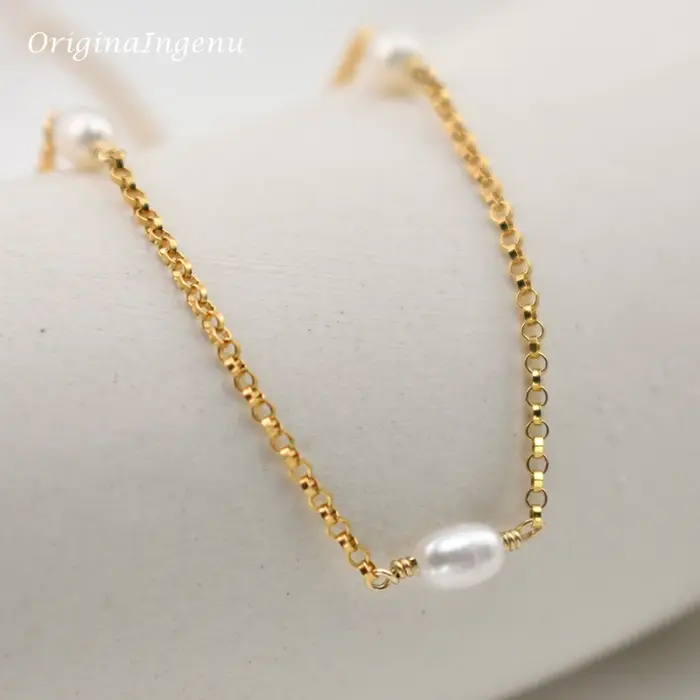 Collier de perles naturelles ras du cou en or véritable 14K rempli d'or pendentifs faits à la main