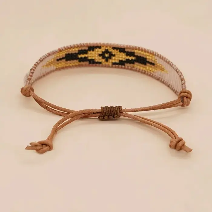 Bracelet de perles de riz géométrique rétro tissé à la main bohême réglable pour femmes mode original simple occassions spéciales