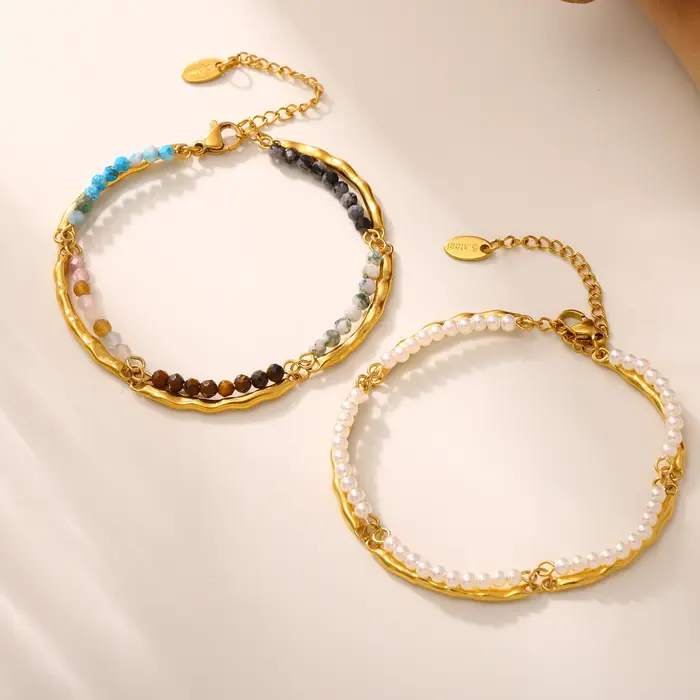 Colliers et bracelets en acier inoxydable pour femmes