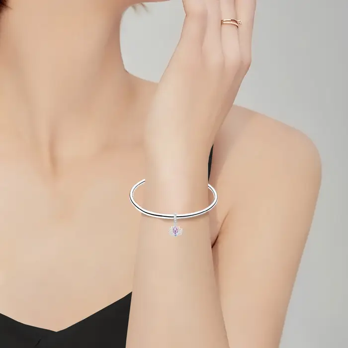 Breloque Fleur de Lotus en Argent Sterling 925 avec Perles CZ Violettes et Bleues Compatible Bracelets Bijou Spirituel Pureté Cadeau Femme Occasions Spéciales