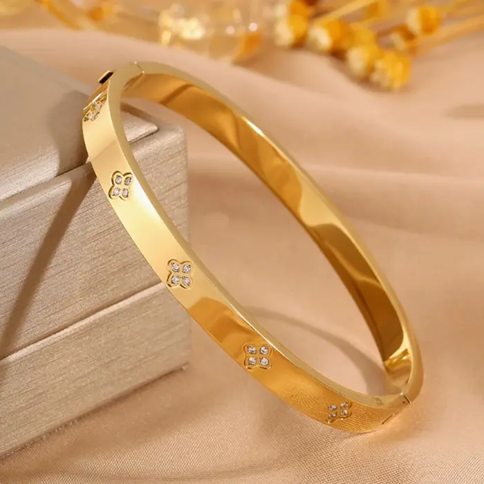 Bracelet Trèfle à Quatre Feuilles pour Femme