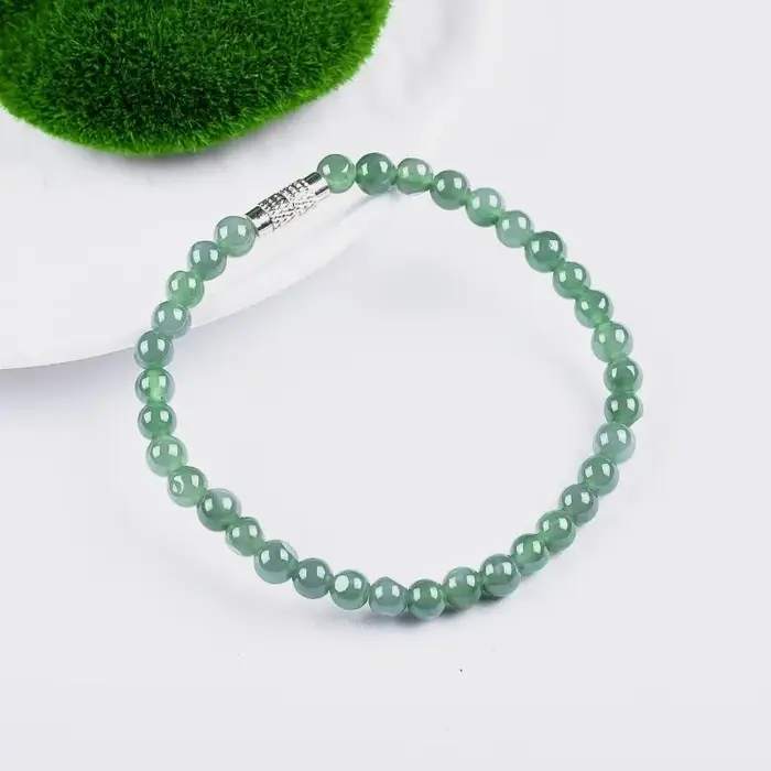 Bracelet de perles en jade naturel véritable ajustable en jadéite bijou vintage élégant à offrir pour femmes occasions spéciales
