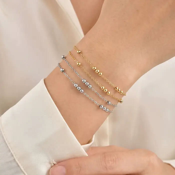 Bracelet délicat double couche à billes pour femme, minimaliste, avec chaîne de perles Satellite Station, plaqué or 18 carats, bijoux étanches