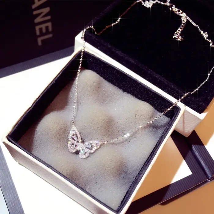 Ins-Collier de Luxe en Forme de Papillon pour Femme, Pendentif Romantique, Cubique, Scintillant, Dél