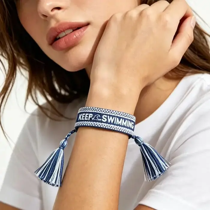 Bracelets tissés faits main