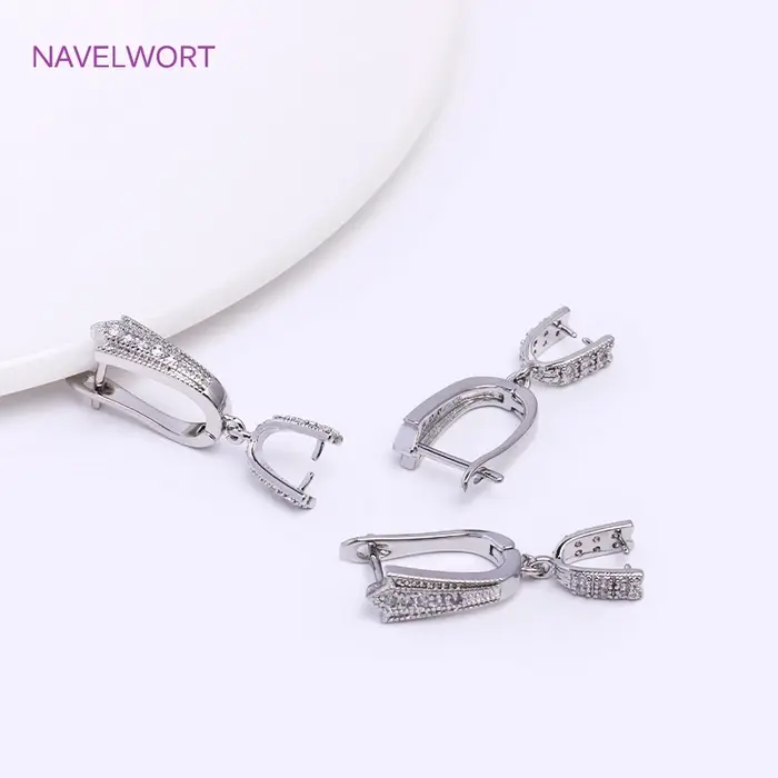 Crochet de boucle d'oreille tendance avec pince à pincer